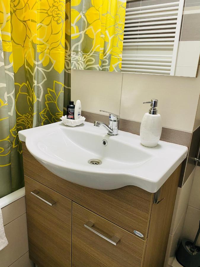 Sellada Apartament - Free Private Parking,Ac,Wi-Fi 卡雷 外观 照片
